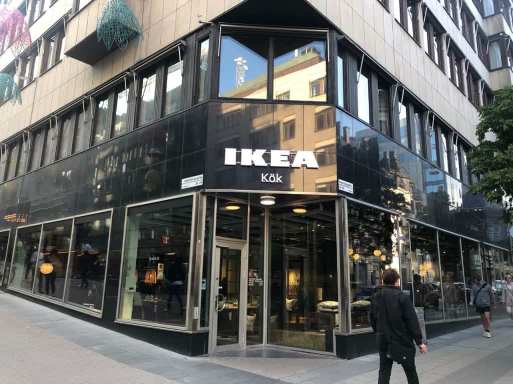 Small Ikea Kök store shopfront